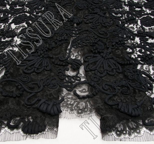 Heavy Corded Chantilly Lace #3