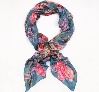 Floral Paisley Print Scarf – Blue Illusion