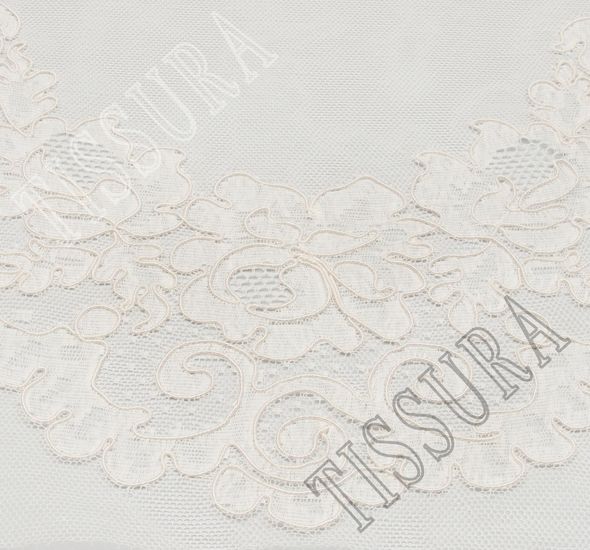 Lyon Lace Decollete Patch #1