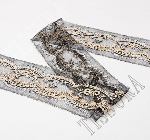 Embroidered Chantilly Lace Trim #4