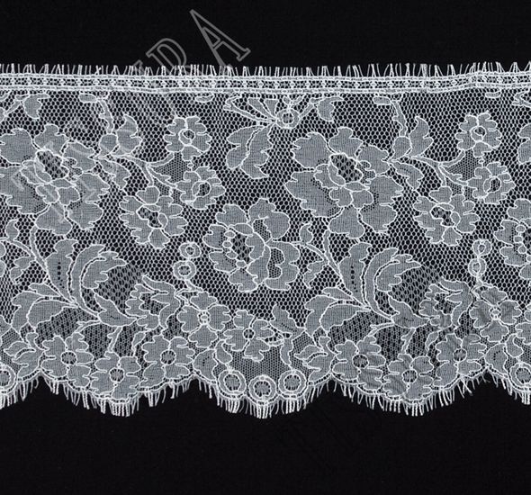 Chantilly Lace Trim #1