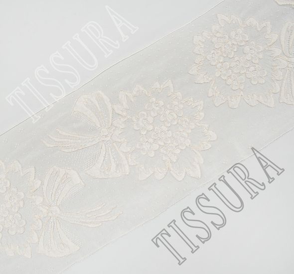 Lyon Lace Trim #1