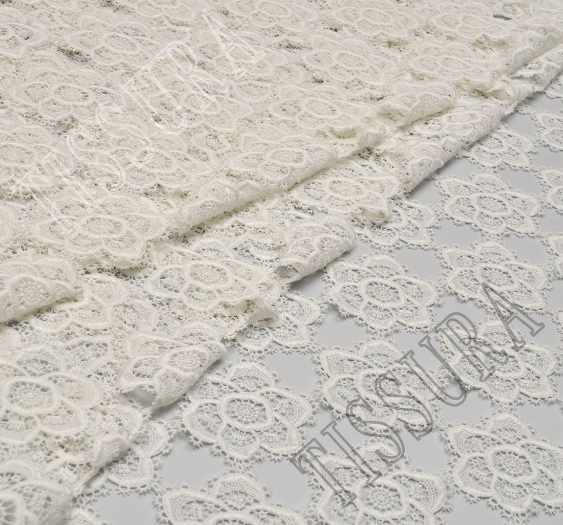 Guipure Lace Fabric: Exclusive Bridal Fabrics from France by Solstiss, SKU  00065839 at $33950 — Buy French Lace Online